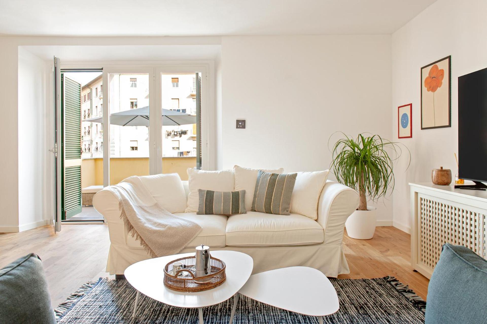 Waterfront Balcony I Grani 2 Resort Style Suite Livorno Exterior photo
